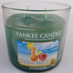 NEW YANKEE CANDLE 12.5 oz BAHAMA BREEZE 2 Wick Medium Jar Candle